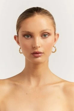 DISSH Boutiques CELINE GOLD HOOP EARRING Earrings