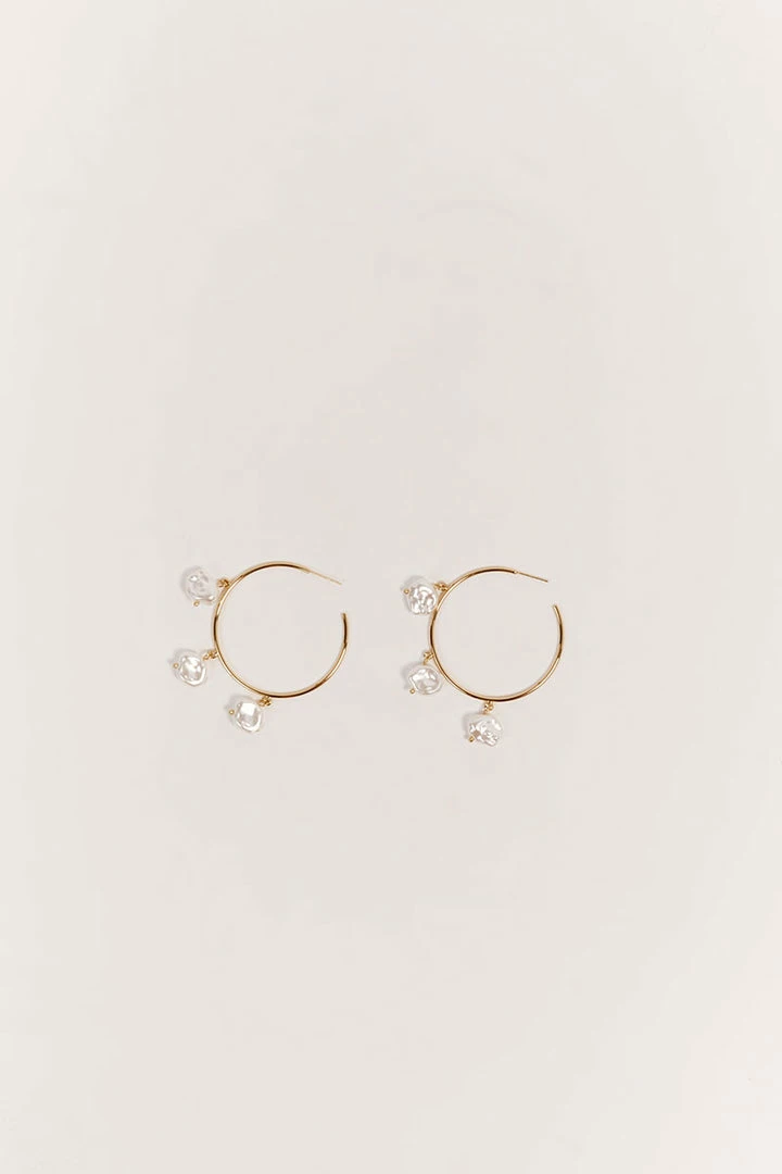 Brand new ๐ DISSH Boutiques MAELYS PEARL AND GOLD HOOP EARRING Earrings ๐ฏ 1 DISSH Boutiques MAELYS PEARL AND GOLD HOOP EARRING Earrings