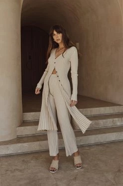 DISSH Boutiques LOU STONE WIDE LEG KNIT PANT