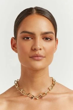 DISSH Boutiques EDELIE CHAIN LINK NECKLACE Necklaces