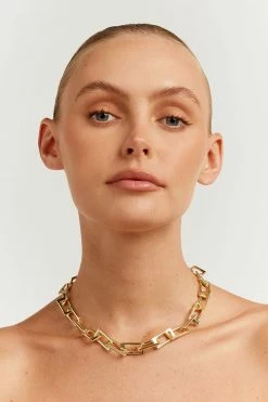DISSH Boutiques EDELIE CHAIN LINK NECKLACE Necklaces
