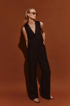 DISSH Boutiques NORAH BLACK LINEN PANT CLOTHING