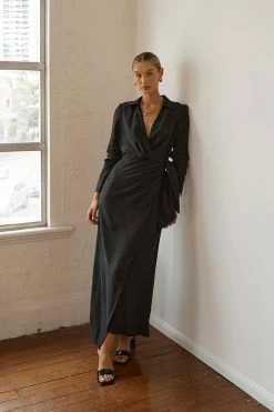 DISSH Boutiques CLOTHING SASHA BLACK WRAP MIDI DRESS