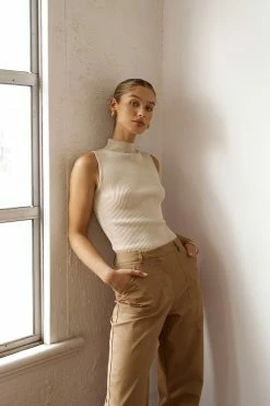 DISSH Boutiques SUTHERLAND STONE KNIT TOP CLOTHING