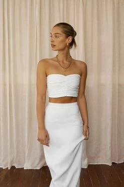 DISSH Boutiques TOPS BONNIE WHITE SWEETHEART CROP TOP