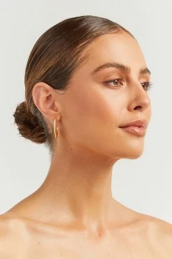 DISSH Boutiques TITELMAN GOLD OVAL EARRINGS