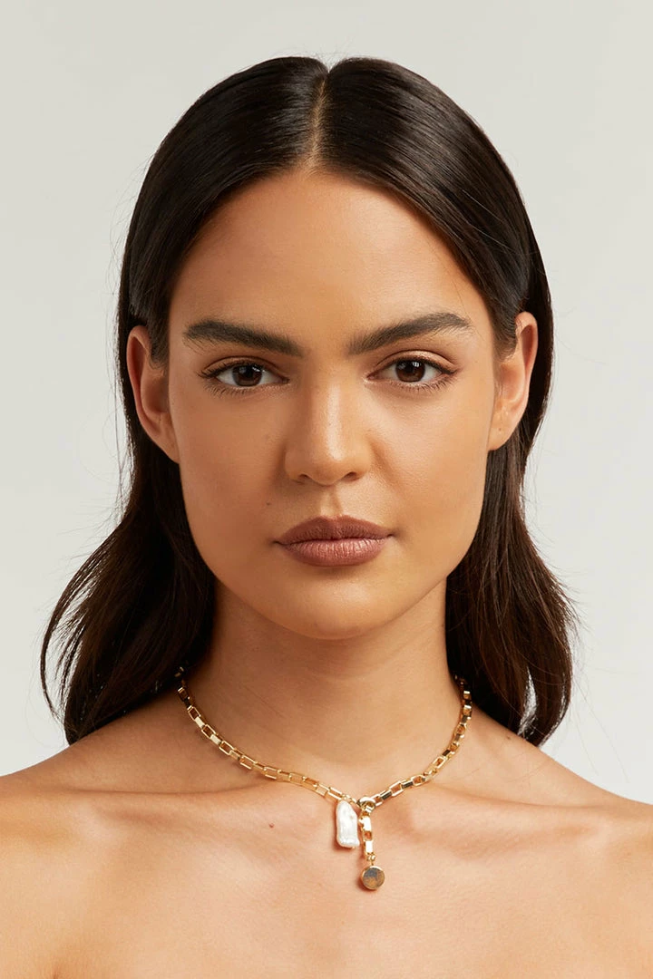 Wholesale ๐ DISSH Boutiques ALODIE PEARL GOLD CHAIN NECKLACE ๐ 4 DISSH Boutiques ALODIE PEARL GOLD CHAIN NECKLACE