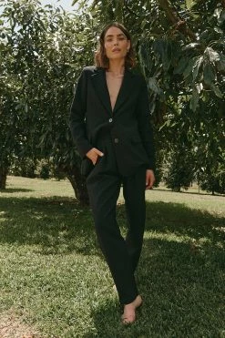 DISSH Boutiques KIRBY BLACK TAPERED LEG PANT