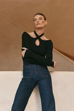 DISSH Boutiques CLOTHING TONI BLACK SLEEVED KNIT TOP