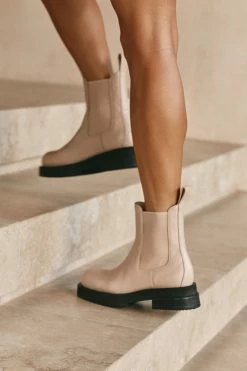 ALIAS MAE SEAN CREAM BOOT