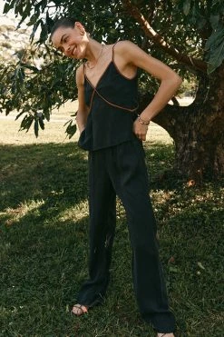 DISSH Boutiques MARCO BLACK RELAXED PANT