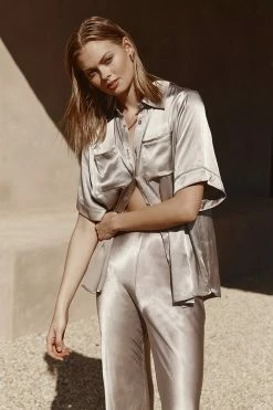 DISSH Boutiques CLOTHING SIMONE PEWTER SATIN VACATION SHIRT