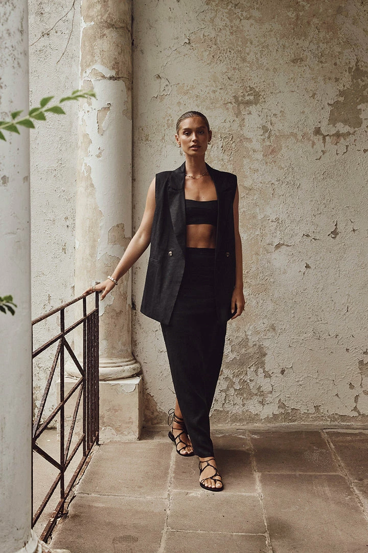 Top 10 ๐งจ DISSH Boutiques CASSIA BLACK LINEN VEST ๐ 1 DISSH Boutiques CASSIA BLACK LINEN VEST