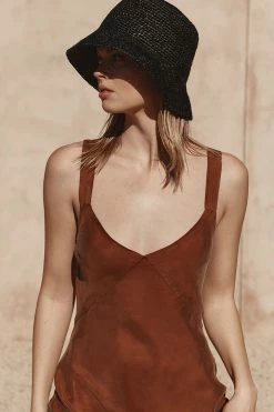 DISSH Boutiques LAURENT BLACK BUCKET HAT