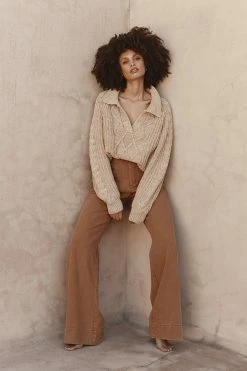 DISSH Boutiques JORDAN WHEAT COLLARED KNIT JUMPER