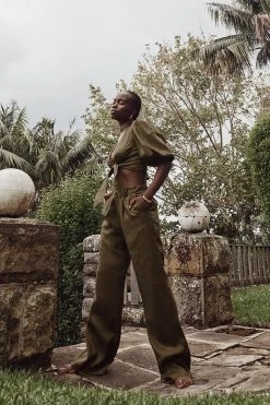 DISSH Boutiques NORAH OLIVE LINEN PANT CLOTHING