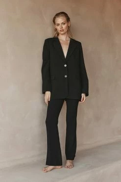DISSH Boutiques KIRBY BLACK BLAZER