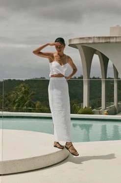 DISSH Boutiques ZUMA WHITE LINEN WRAP CROP TOP