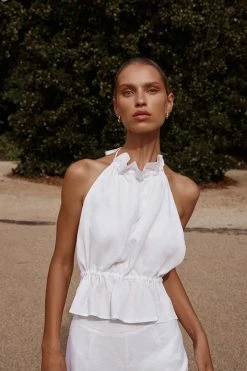 DISSH Boutiques AISLE WHITE RAMIE BACKLESS TOP