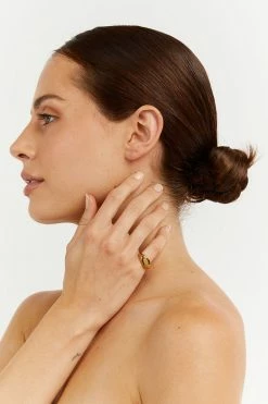 ACCESSORIES PORTER OVAL SIGNET GOLD PINKY RING