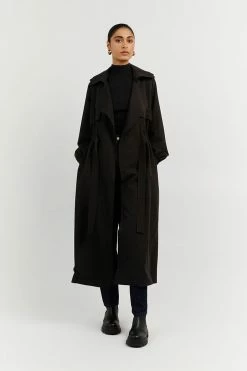 DISSH Boutiques SERENA BLACK GATHERED TRENCH