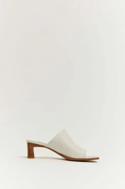 DISSH Boutiques SENSO RITA CHALK HEEL