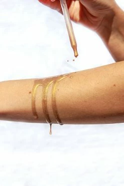 DISSH Boutiques SALT BY HENDRIX BODY GLOW