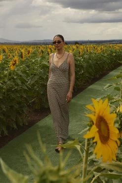 Coupon ๐ DISSH Boutiques MARLOW BEIGE GEO SLIP MIDI ๐ DRESS ๐ 11 DISSH Boutiques MARLOW BEIGE GEO SLIP MIDI DRESS