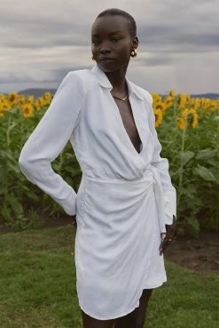 DISSH Boutiques CLOTHING SASHA WHITE WRAP MINI DRESS