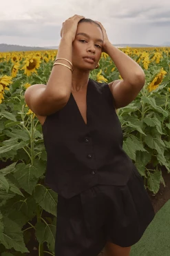 DISSH Boutiques BANKS BLACK LINEN VEST CLOTHING