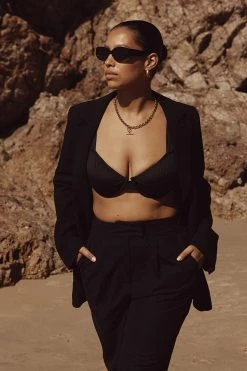 DISSH Boutiques CLOTHING KARLA BLACK LINEN BLEND BLAZER