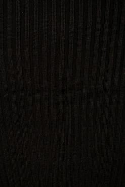 DISSH Boutiques MONTANA BLACK KNIT TOP