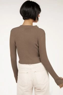 DISSH Boutiques MINUTES CHOC ZIP FRONT KNIT TOP