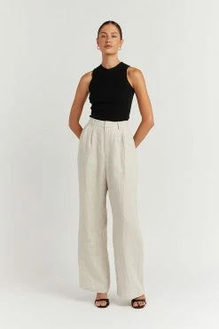 DISSH Boutiques CLOTHING JOSIE BLACK KNIT TOP