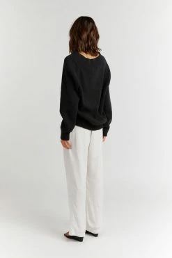 DISSH Boutiques SWEATERS ALDEA V NECK BLACK KNIT JUMPER