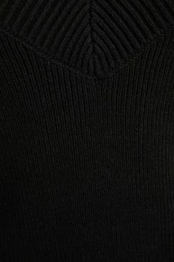 DISSH Boutiques SWEATERS ALDEA V NECK BLACK KNIT JUMPER