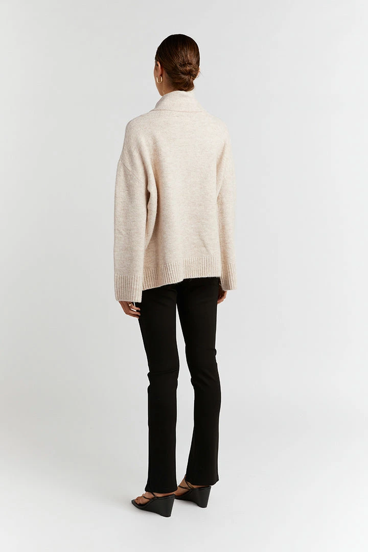 Brand new ๐ DISSH Boutiques BANKSIA OAT OVERSIZED KNIT SWEATERS โจ 5 DISSH Boutiques BANKSIA OAT OVERSIZED KNIT SWEATERS
