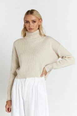 DISSH Boutiques NONI NATURAL CROPPED KNIT JUMPER