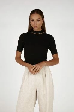 DISSH Boutiques CLOTHING TATIA BLACK KNIT TOP