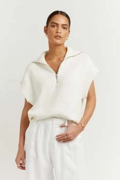 DISSH Boutiques WAISTCOATS HICKS WHITE ZIP FRONT KNIT VEST