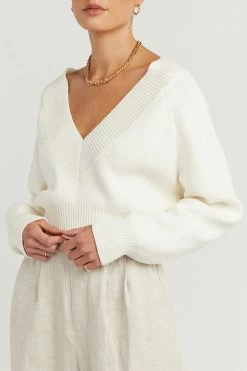 DISSH Boutiques LINDEN CREAM CROP KNIT JUMPER
