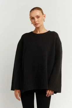 Wholesale ๐ DISSH Boutiques EURO BLACK WOOL OVERSIZED JUMPER TOPS ๐ 8 DISSH Boutiques EURO BLACK WOOL OVERSIZED JUMPER TOPS