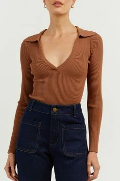 DISSH Boutiques CLOTHING FENTON MOCHA COLLARED SLEEVED TOP