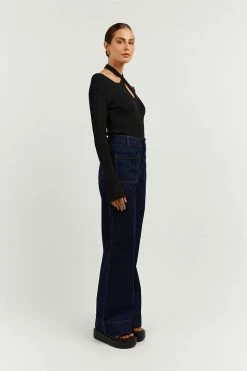 DISSH Boutiques CLOTHING TONI BLACK SLEEVED KNIT TOP