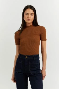 DISSH Boutiques CLOTHING DONNA TAN SHORT SLEEVE KNIT TOP