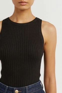 DISSH Boutiques OSCAR BLACK HIGH NECK TOP