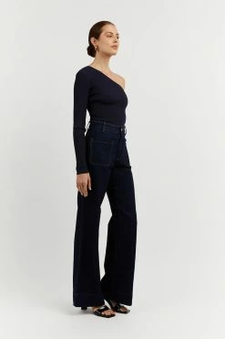 DISSH Boutiques MOSMAN NAVY ONE SLEEVE TOP