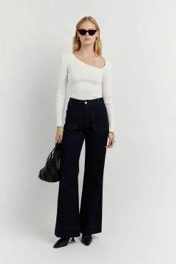 DISSH Boutiques WINDSOR ASYM OFF WHITE SLEEVED TOP