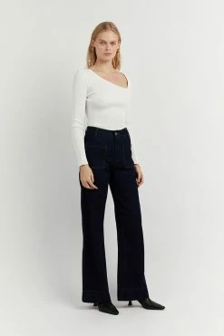 Brand new โค๏ธ DISSH Boutiques WINDSOR ASYM OFF WHITE SLEEVED TOP ๐ 8 DISSH Boutiques WINDSOR ASYM OFF WHITE SLEEVED TOP