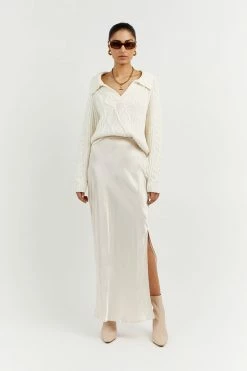 Deals ๐ DISSH Boutiques JORDAN WHITE COLLARED KNIT JUMPER ๐ 11 DISSH Boutiques JORDAN WHITE COLLARED KNIT JUMPER